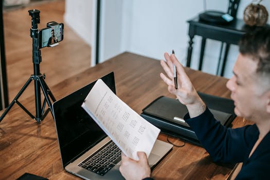 The Shadow Side of the Screen: Unpacking the Drawbacks of Online Education